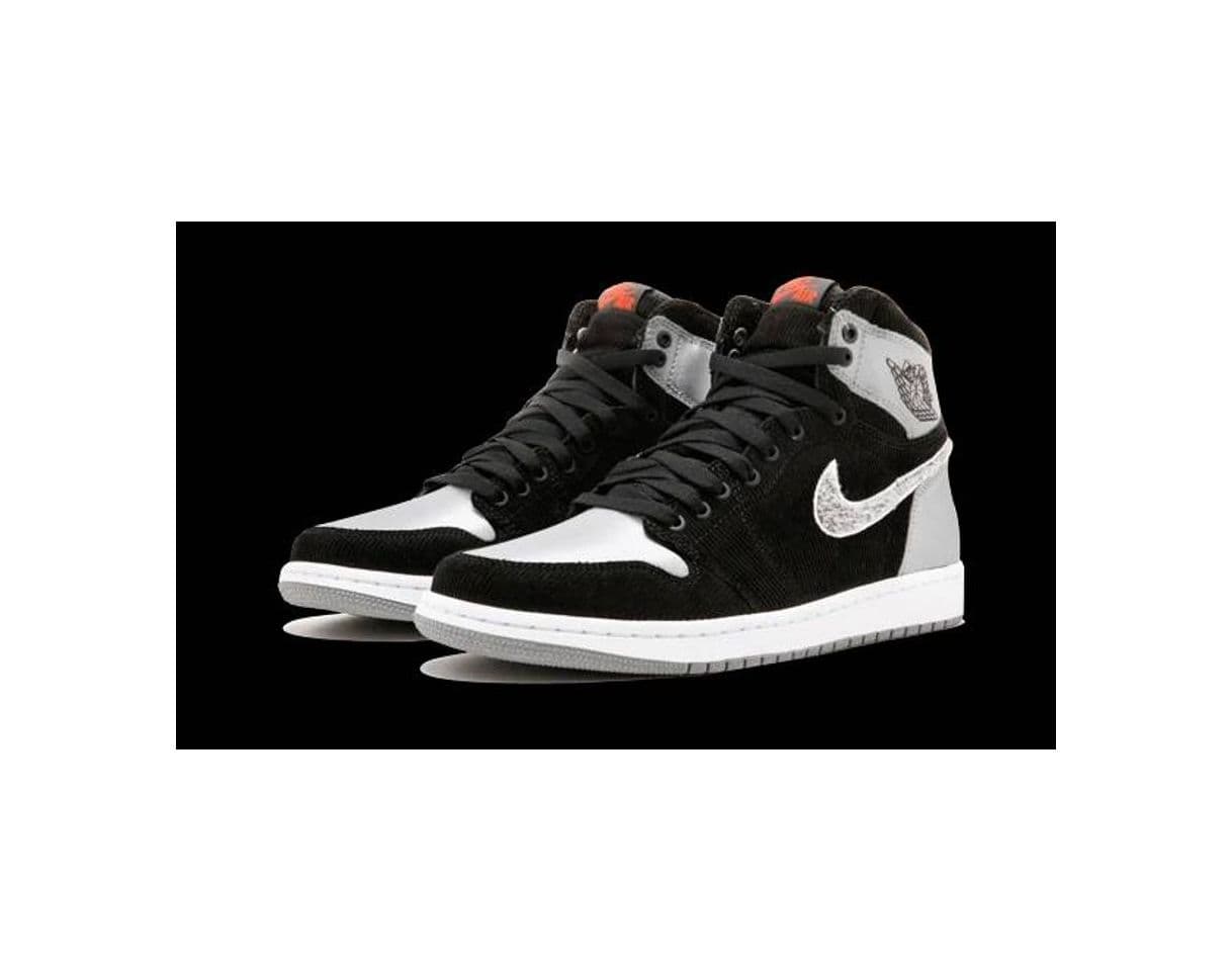 Producto Jordan

Air Jordan 1 Retro
“Aleali May”
