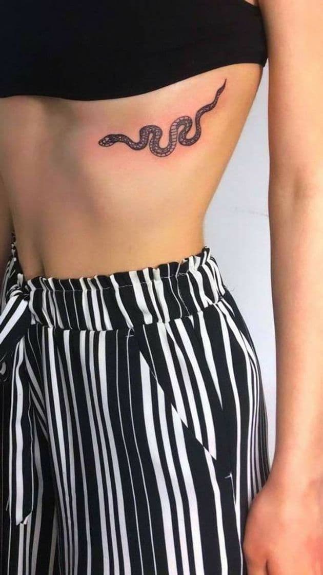 Moda Tatto de cobra 