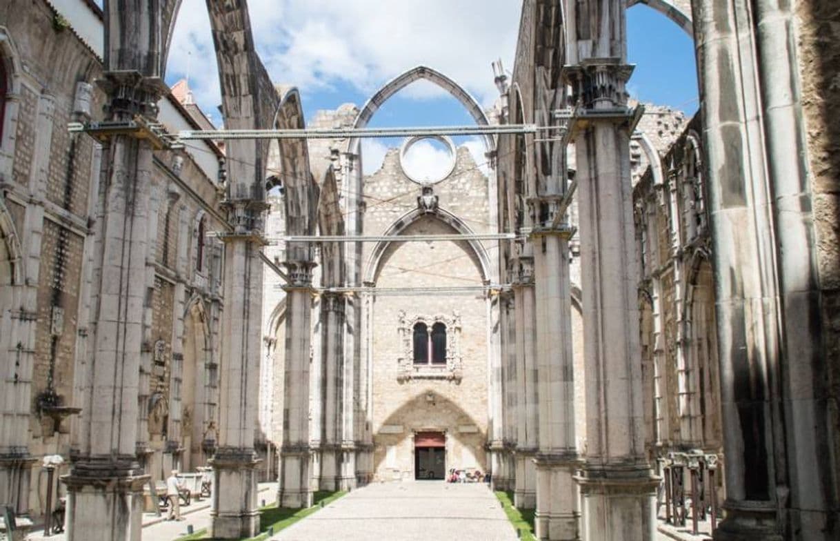 Place Convento do Carmo