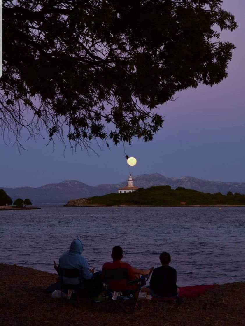 Place Faro de Alcanada