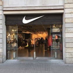 Lugar Nike Store