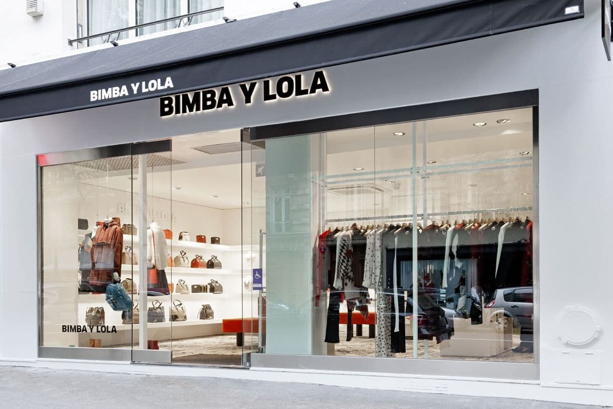 Place BIMBA Y LOLA