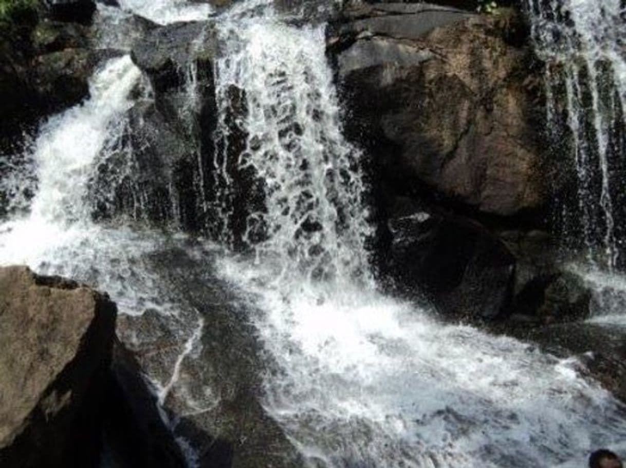 Lugar Cachoeira Véu da Noiva I