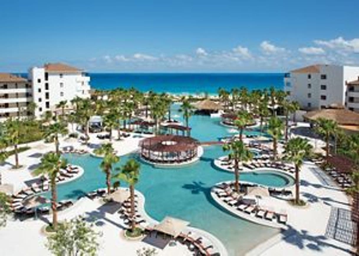 Lugar Secrets Playa Mujeres Golf & Spa Resort