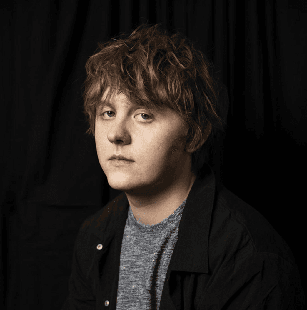 Fashion Lewis Capaldi 