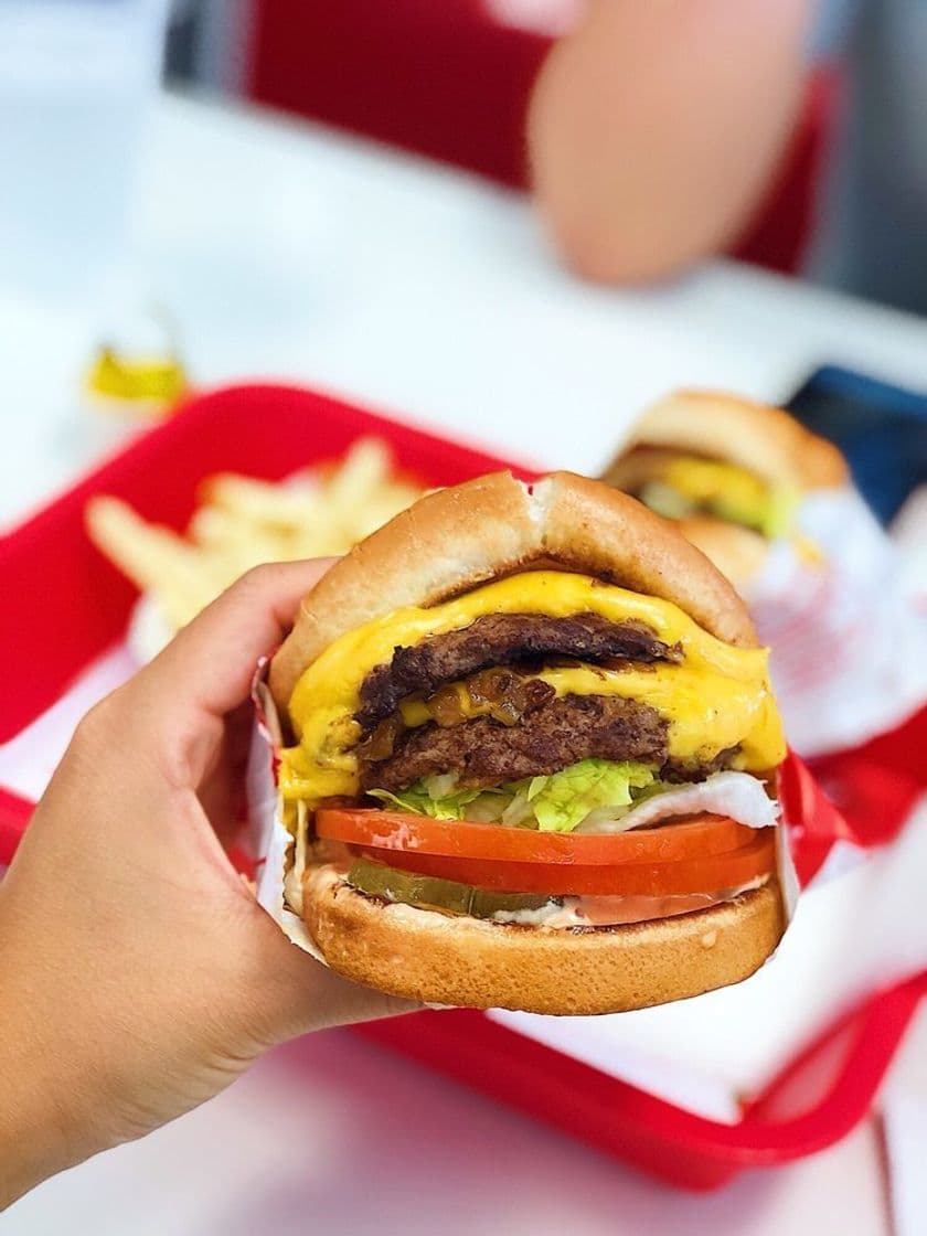 Restaurants In-N-Out Burger