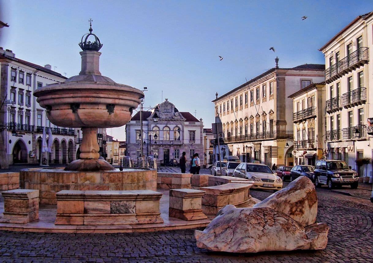 Place Évora