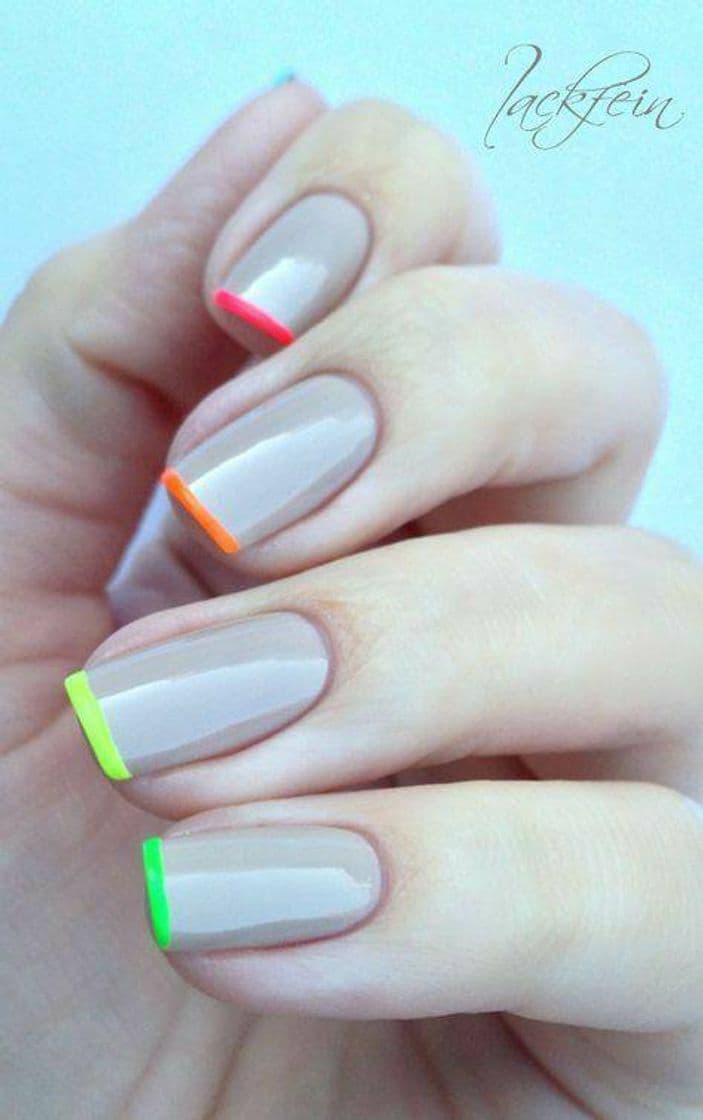 Fashion UNHAS NEON MODA