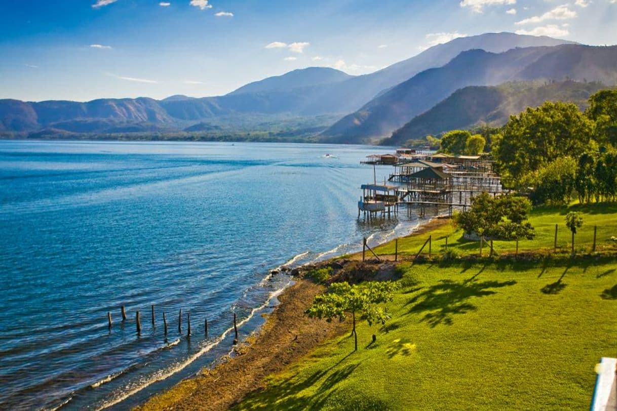 Lugar Lago de Coatepeque