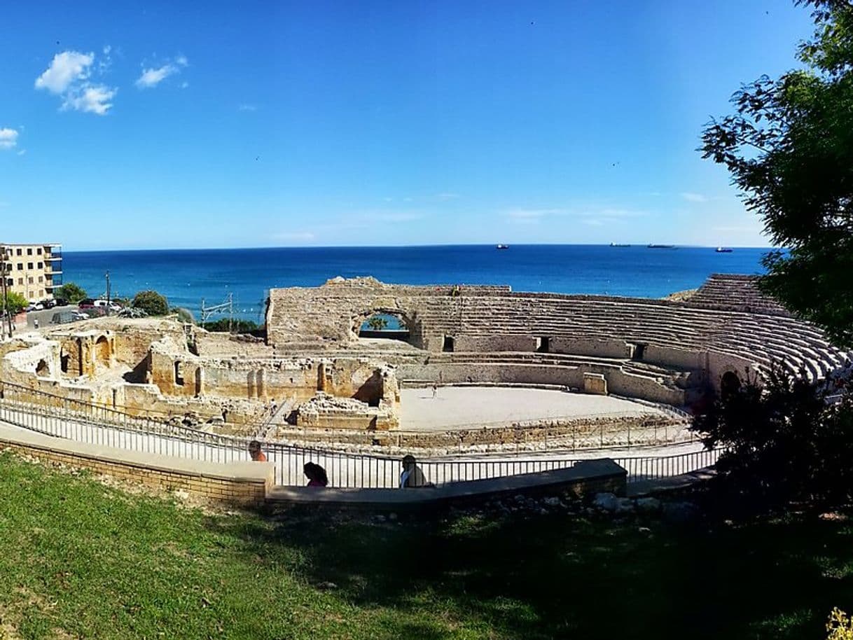 Fashion Archaeological Ensemble of Tarraco