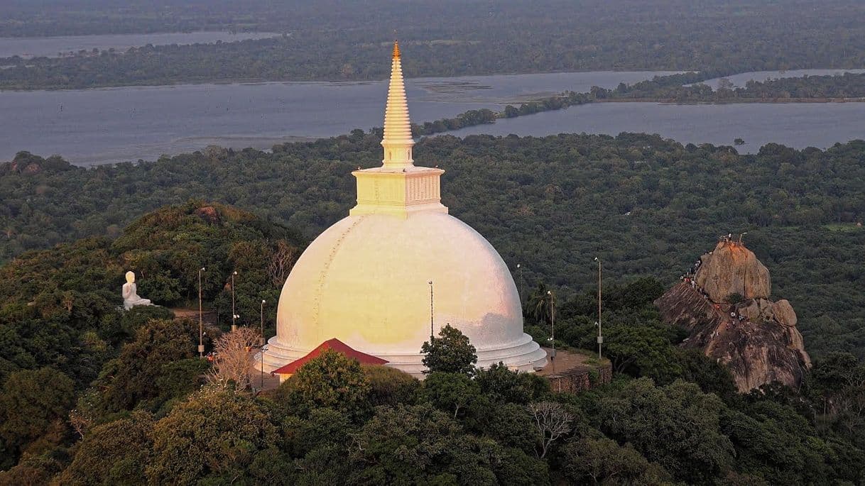 Fashion Sacred City of Anuradhapura