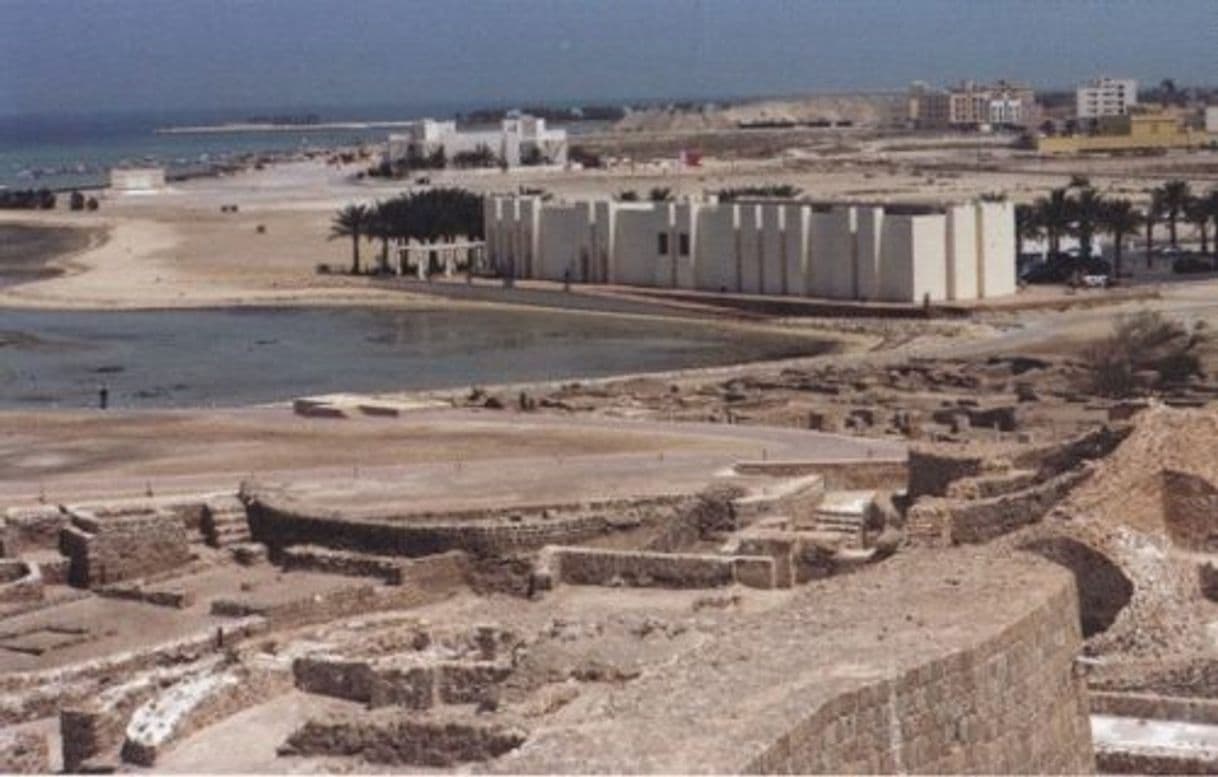 Fashion Qal'at al-Bahrain – Ancient Harbour and Capital of Dilmun