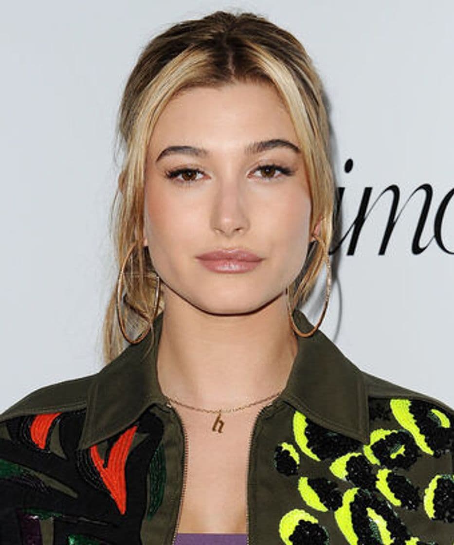 Moda Hailey Baldwin - Wikipedia