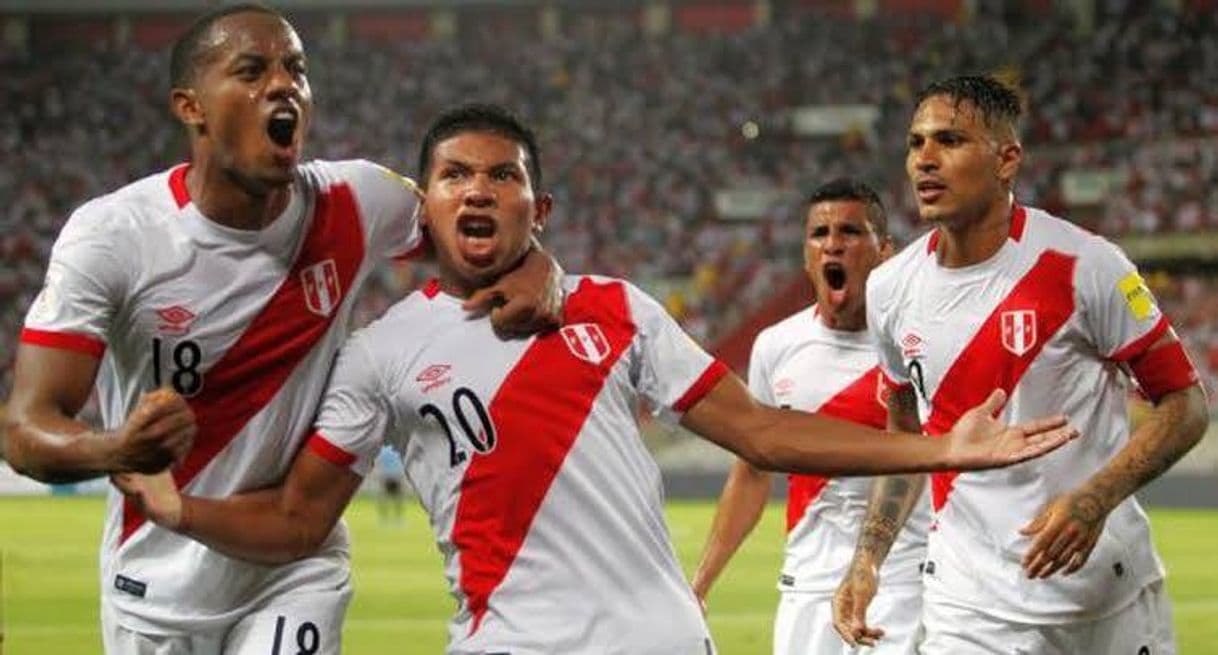 Moda Peru  vs Uruguay 