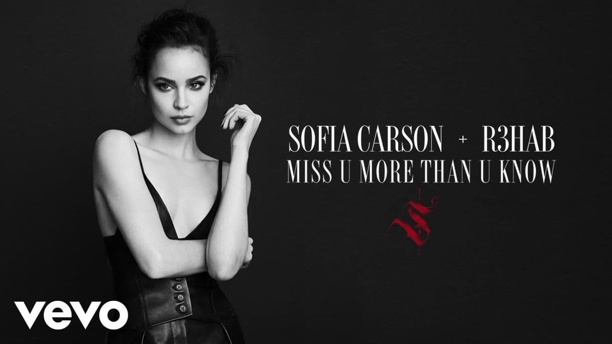 Moda Sofia Carson, R3HAB 