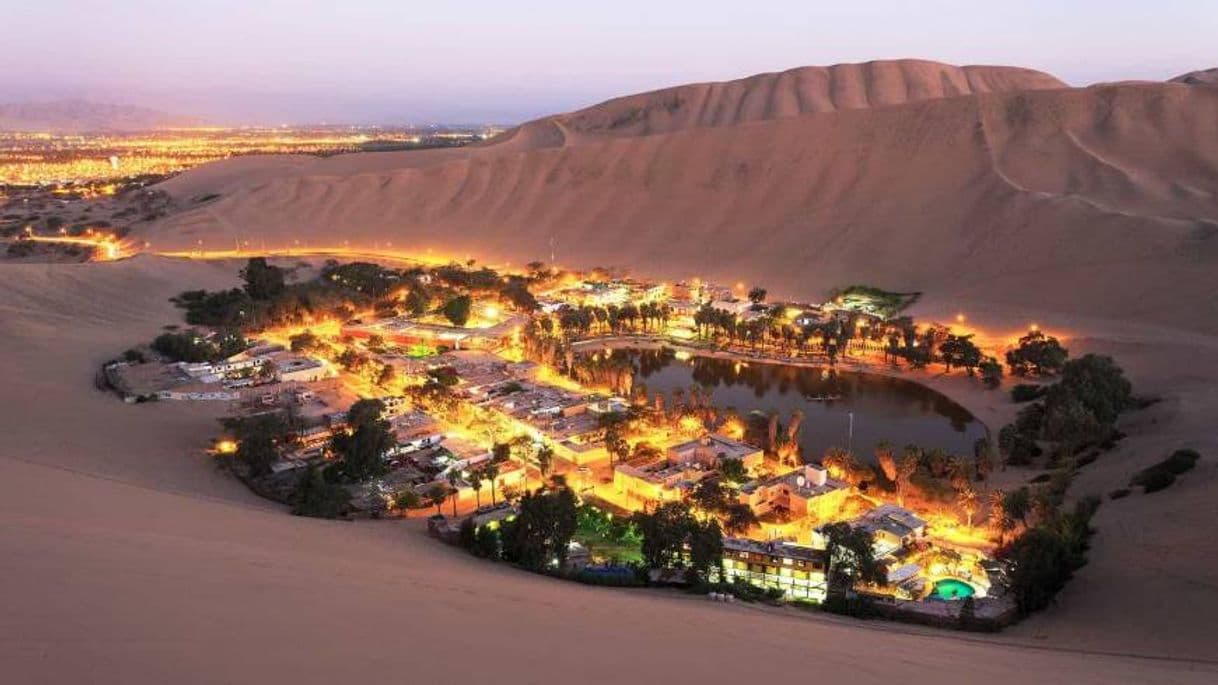 Lugar Huacachina