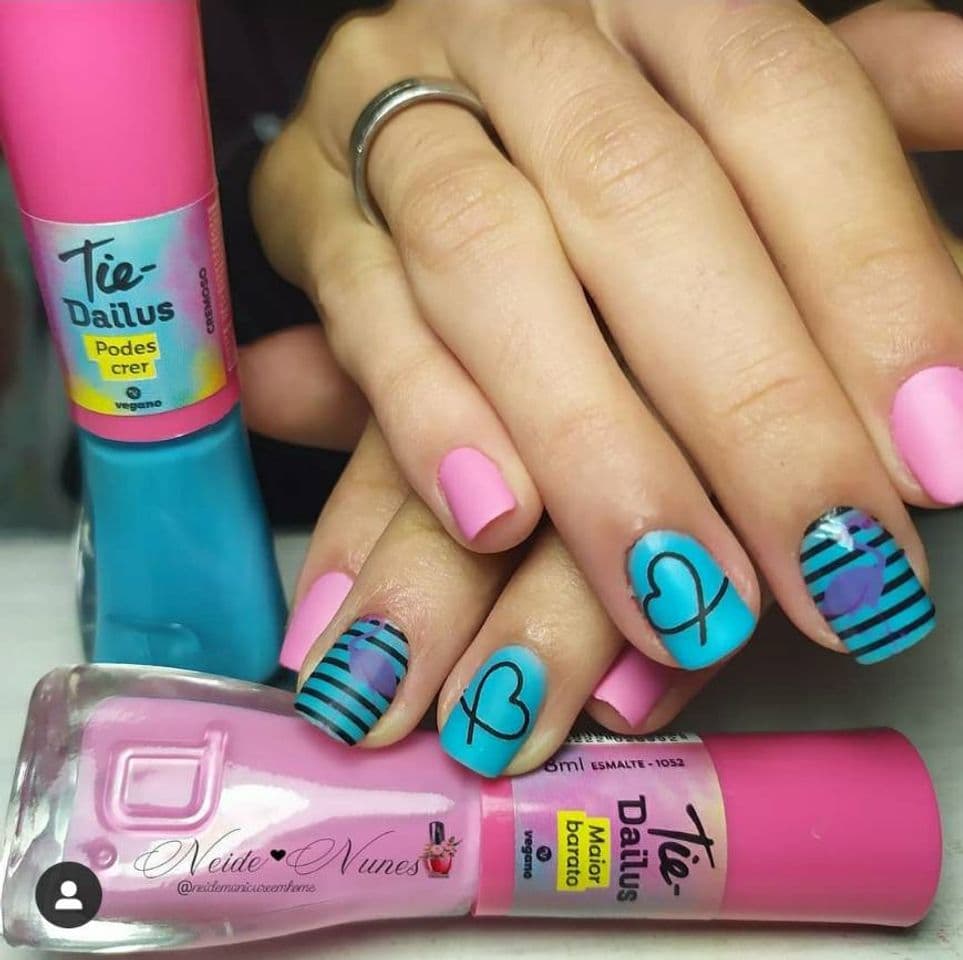 Fashion Unhas coloridas 🦩