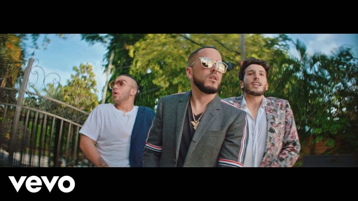 Canción Yandel, Sebastián Yatra, Manuel Turizo - En Cero - YouTube