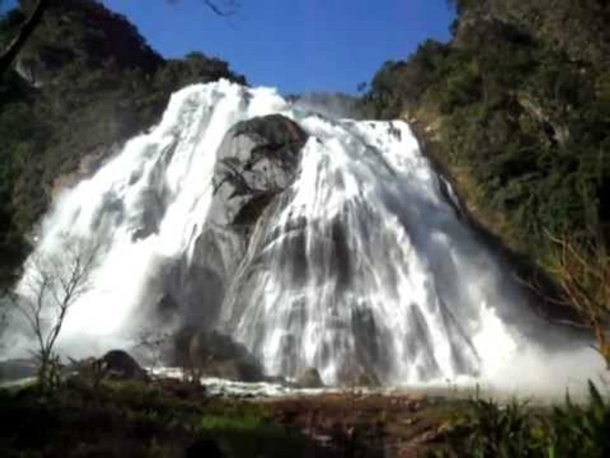 Lugar Cachoeira da Fumaça