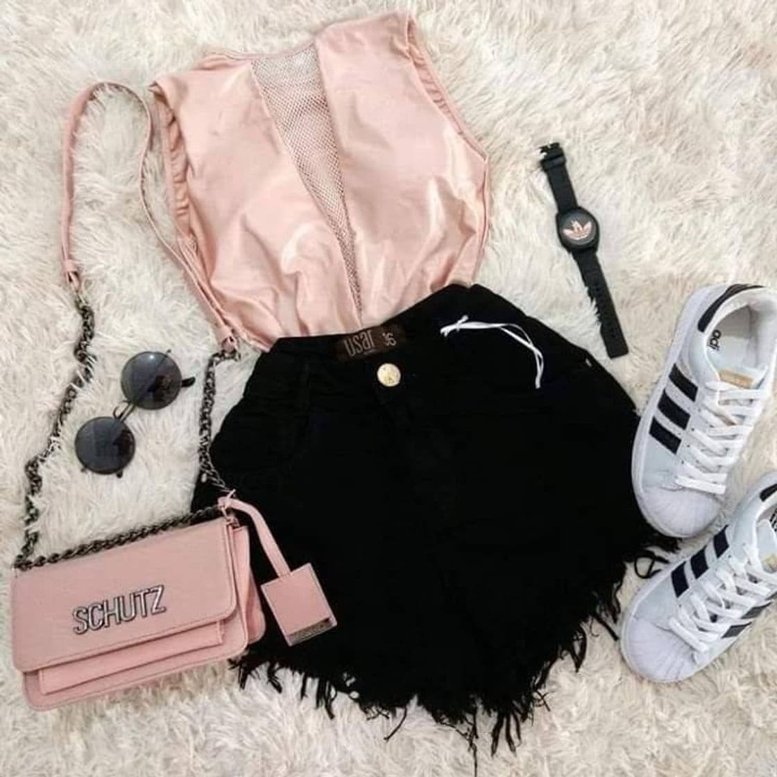 Moda Pink and black 🖤 💗