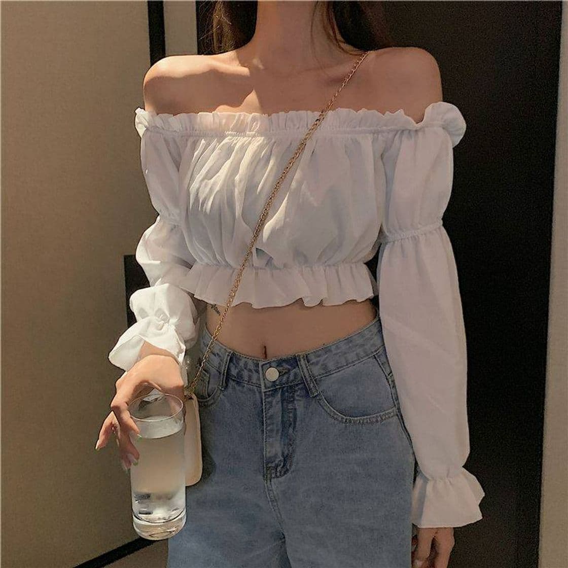 Moda Off-Shoulder Long-Sleeve Crop Top