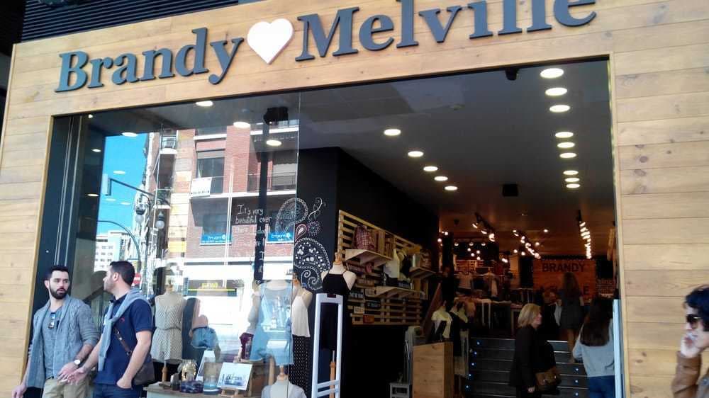 Lugar Brandy Melville