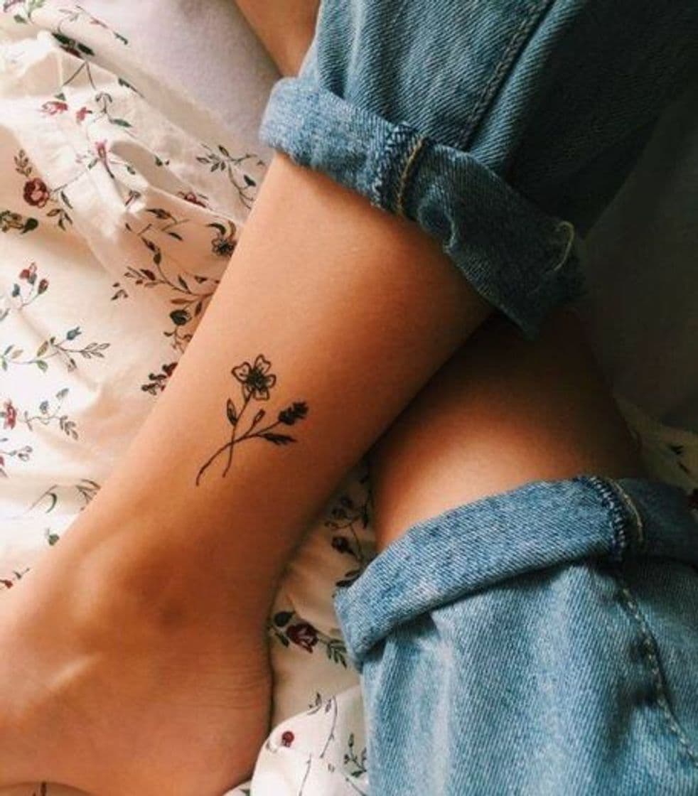 Moda tatuagem delicada 🖤