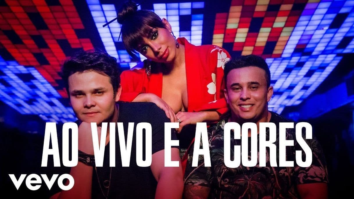 Fashion Matheus & Kauan, Anitta - Ao Vivo E A Cores ft. Anitta - YouTube