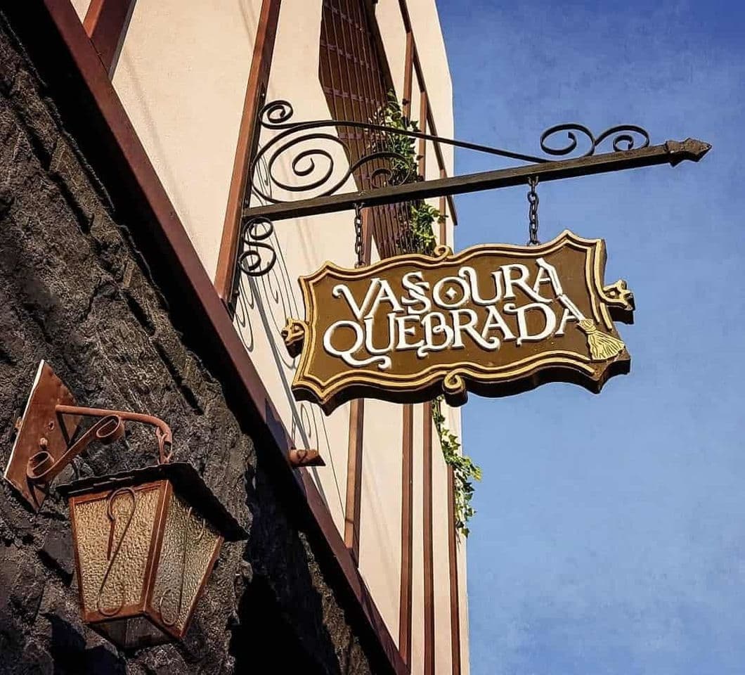 Restaurantes Vassoura Quebrada