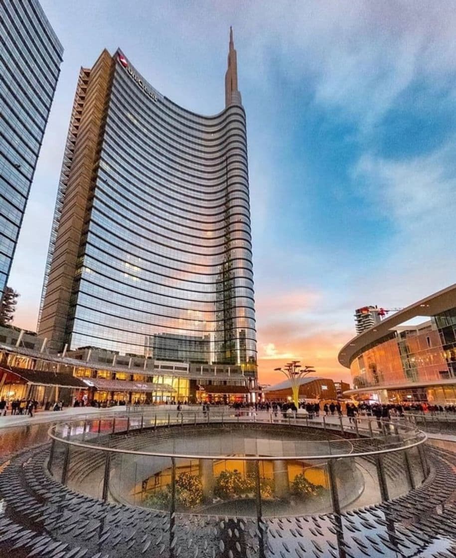 Lugar Meliá Milano