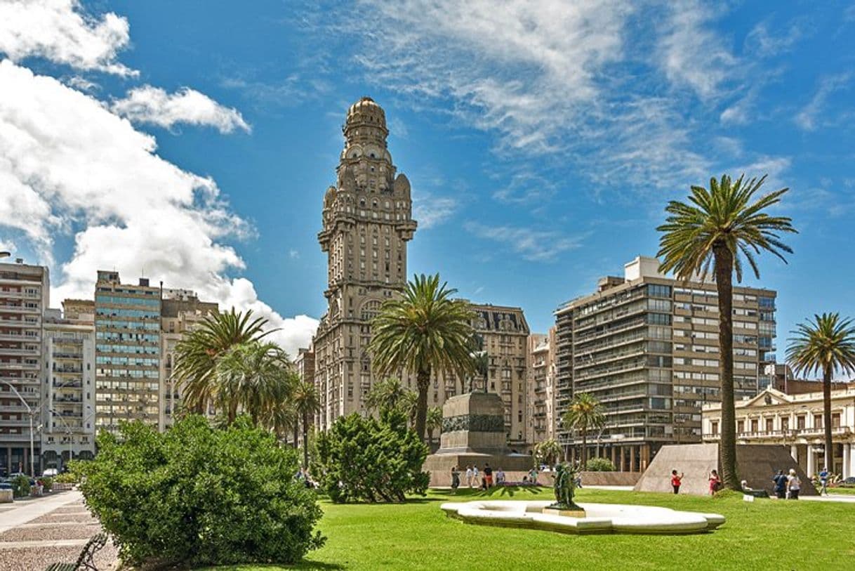 Place Montevideo