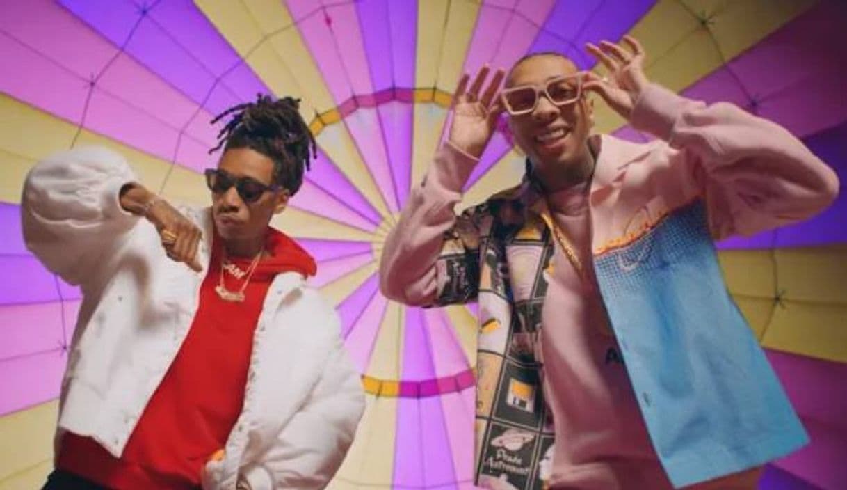 Canción Wiz Khalifa - Contact feat. Tyga [Official Music Video] - YouTube