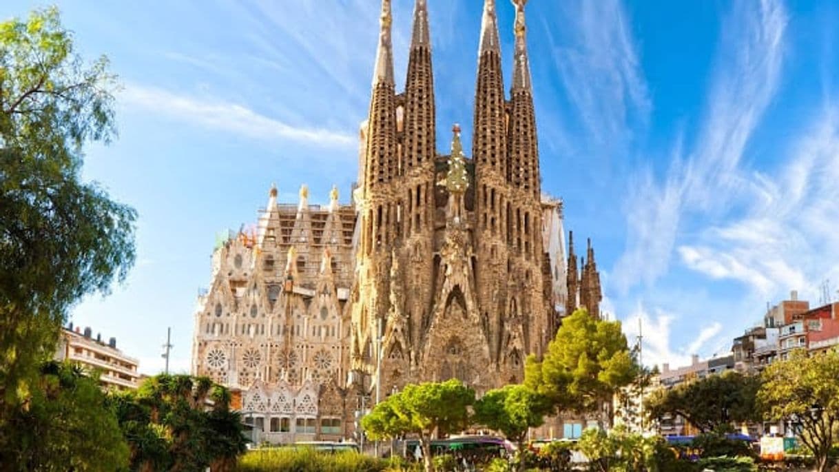 Lugar Basílica Sagrada Familia