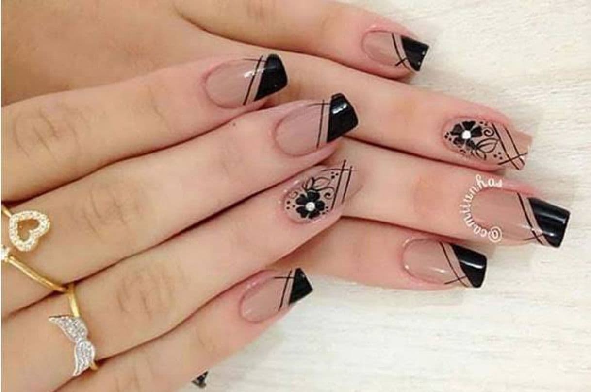 Moda Unhas decoradas para ano novo – Passo a passo e fotos.