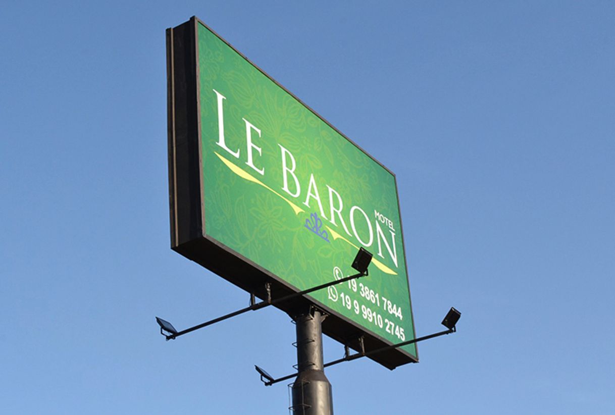 Lugar Motel Le Baron