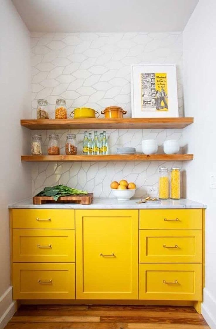 Fashion yellow kitchen