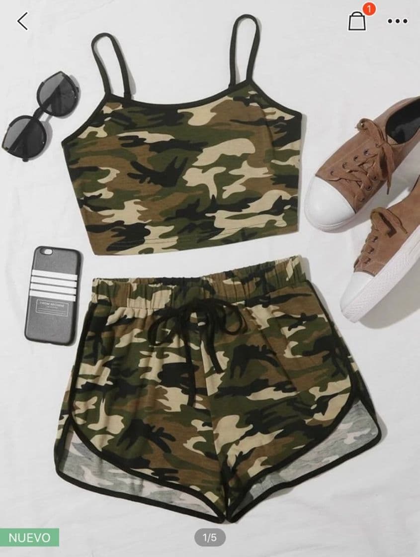 Moda Conjunto top d tirantes de camuflaje con shorts 