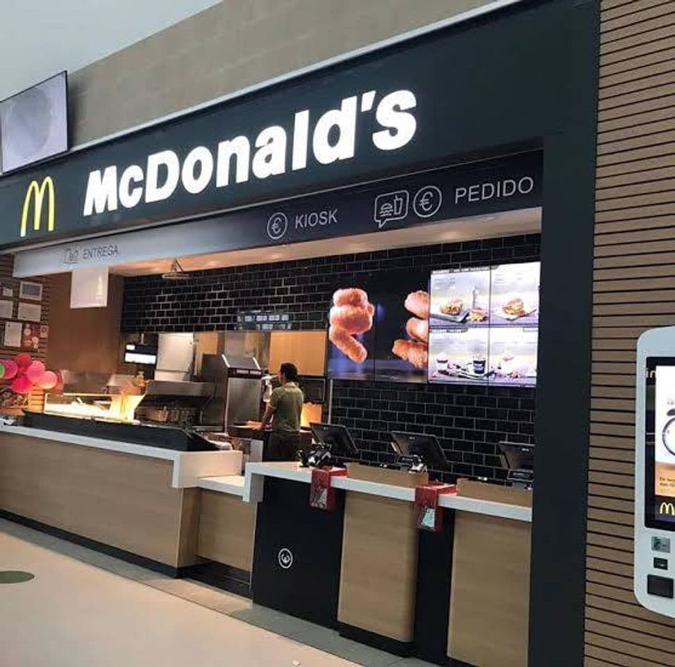 Lugar Mcdonalds Sobremesas