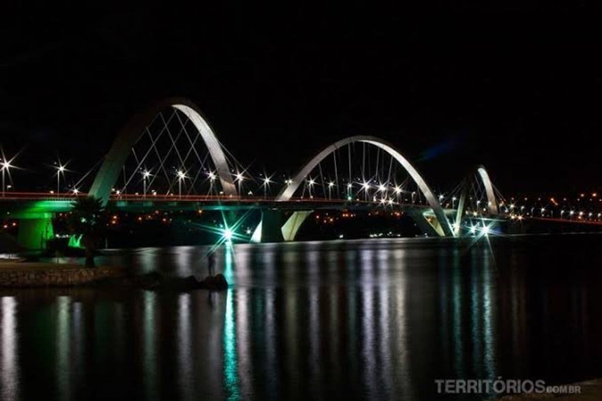 Place Puente Juscelino Kubitschek