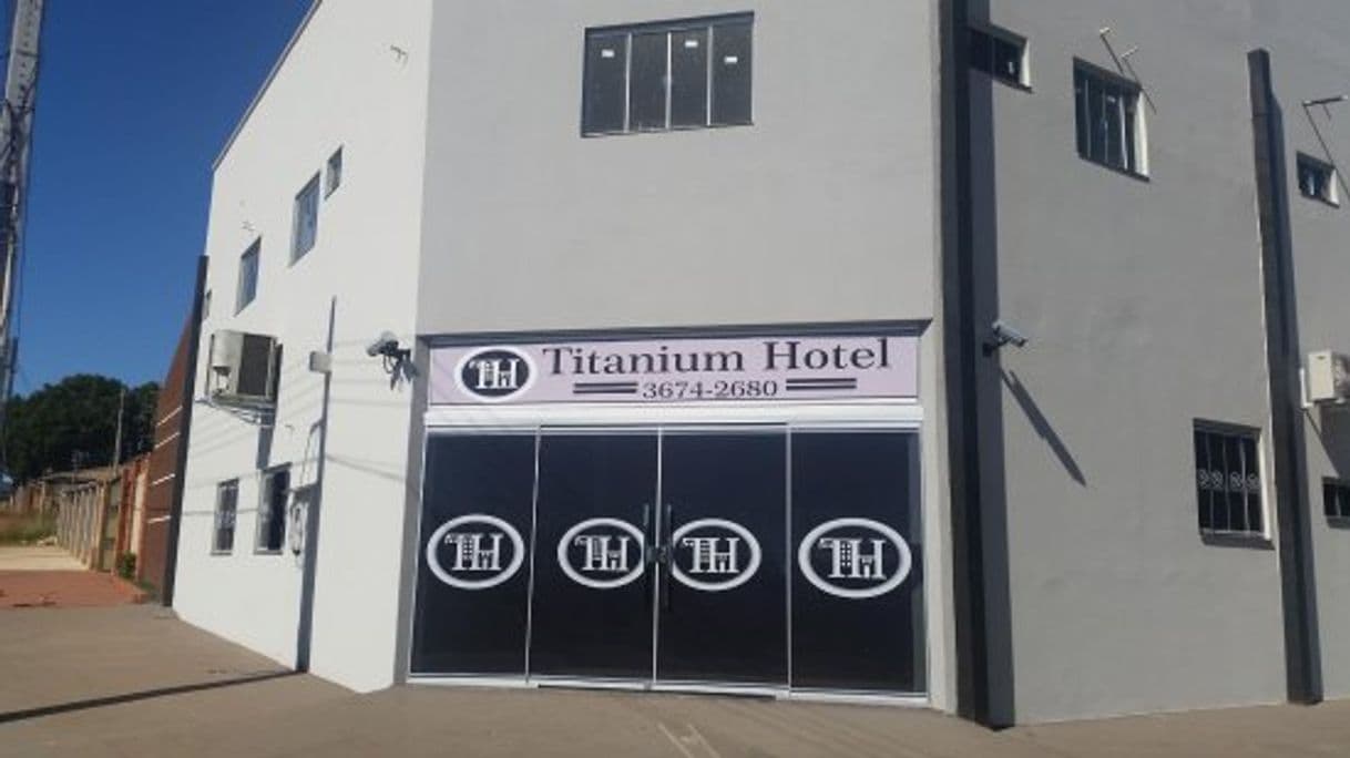 Lugar Titanium Hotel