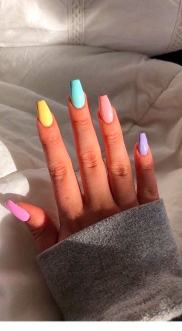 Moda Unhas coloridas 