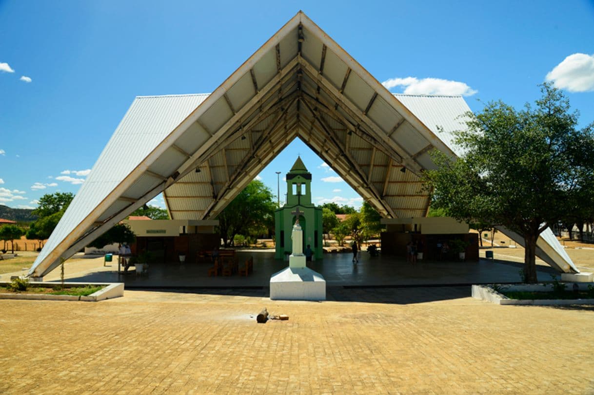 Lugar Parque Religioso Cruz da Menina