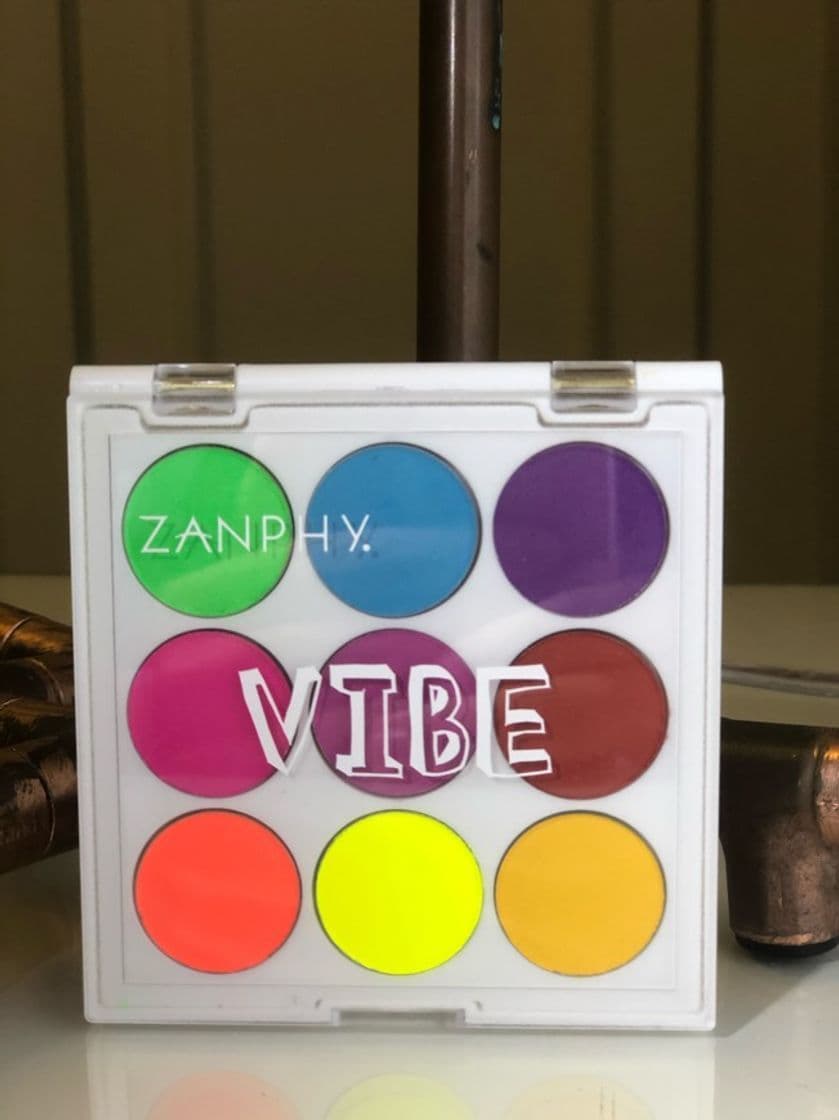 Fashion > PALETA DE SOMBRAS NEON LINHA VIBE Zanphy