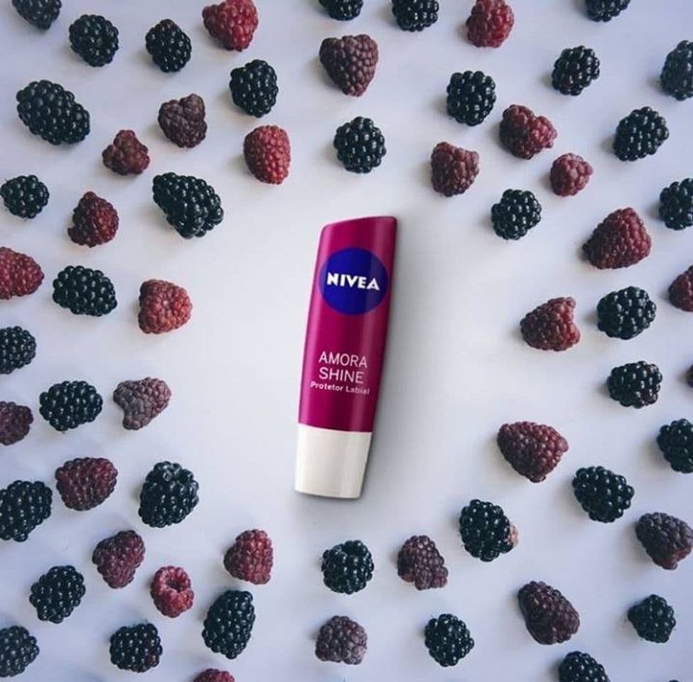 Moda Lip balm hidratante labial nivea amora shine 