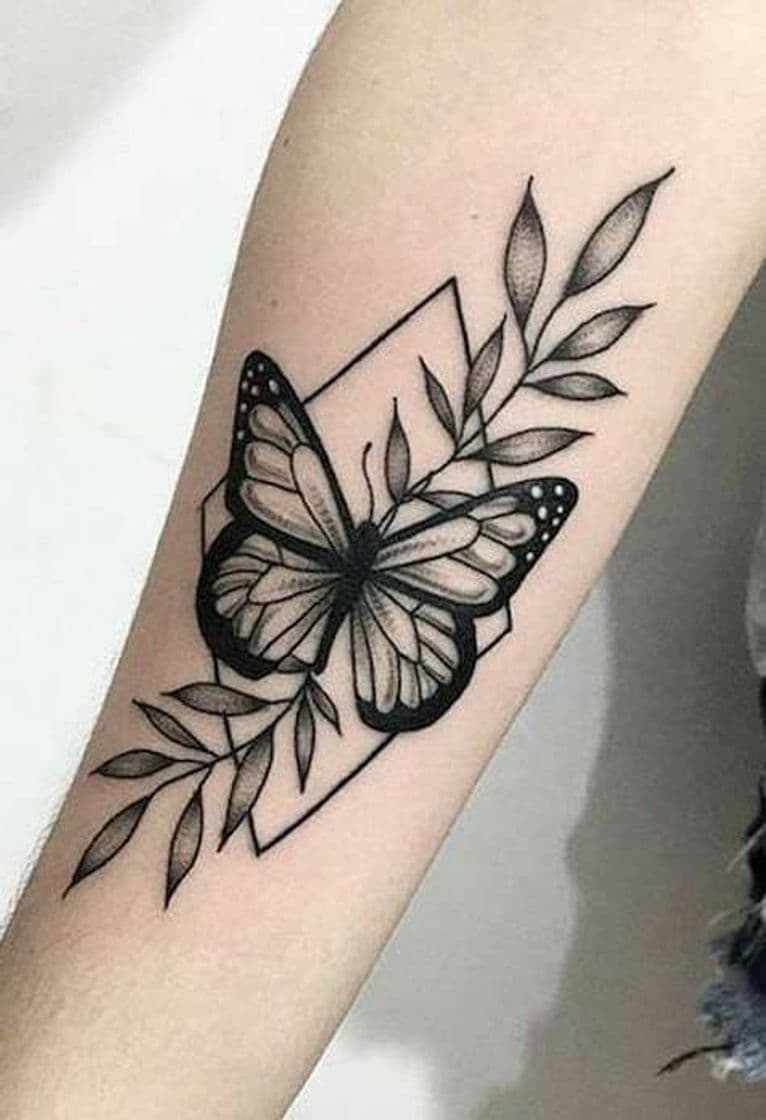 Moda Aquela tatuagem morderna que a gente ama🤩