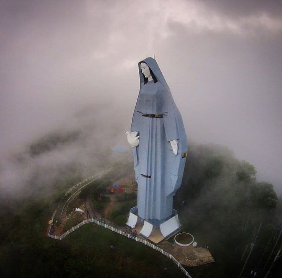 Lugar Monumento a la Virgen de La Paz