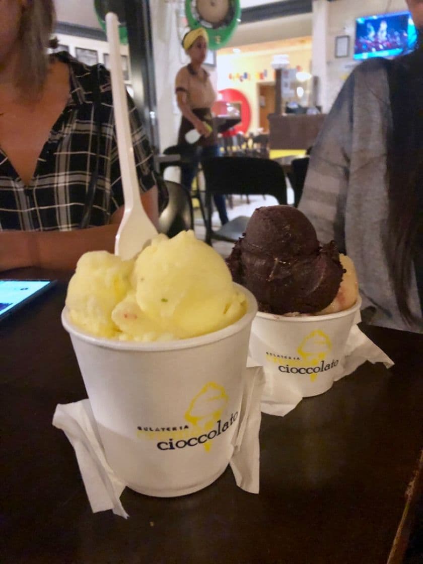 Lugar Gelateria Crema Cioccolato Unidade T-37