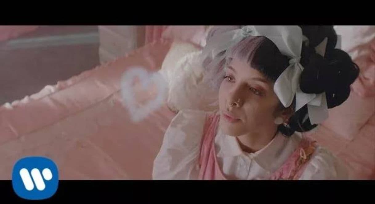 Fashion mad hatter - melanie martinez