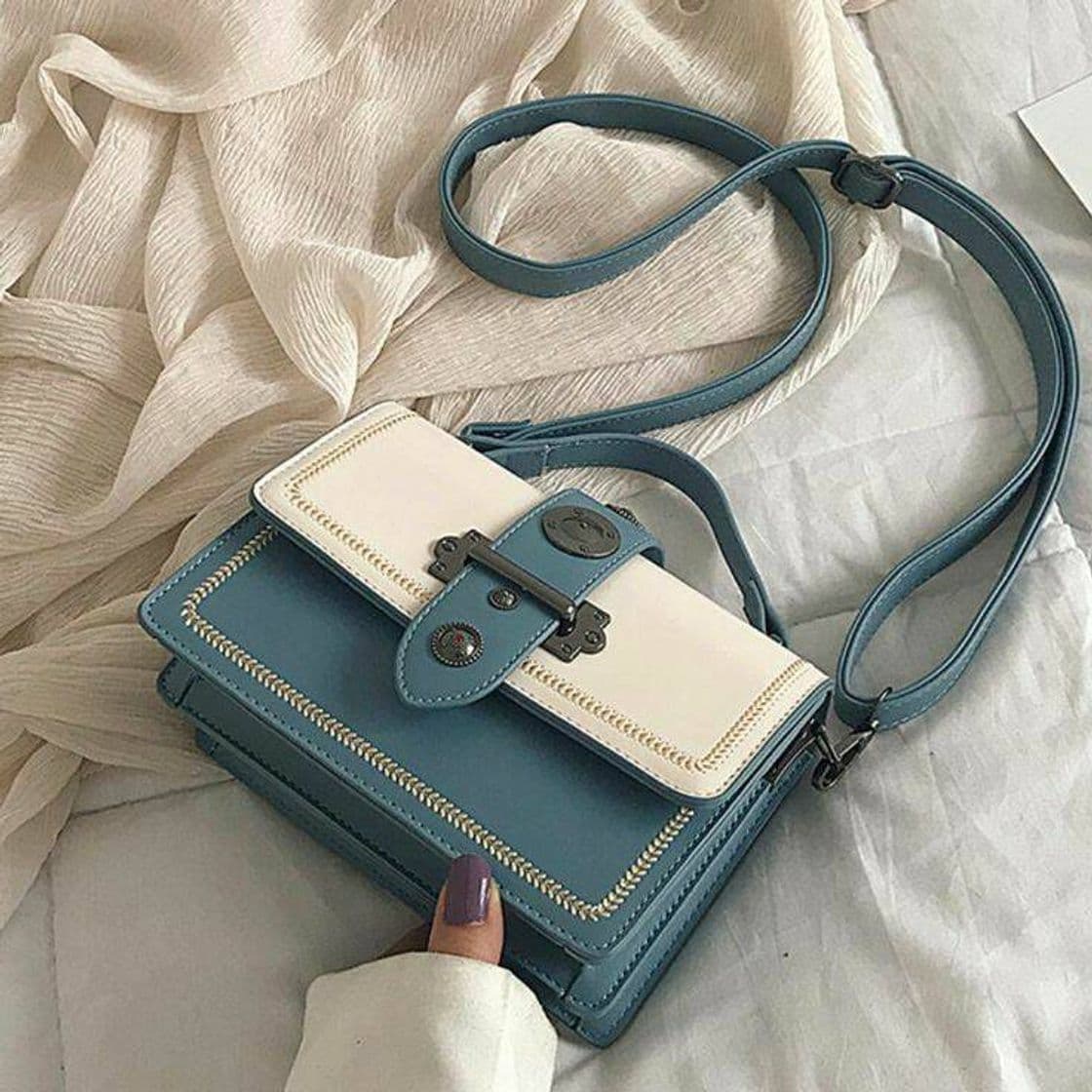 Fashion Bolsa azulzinha 💙