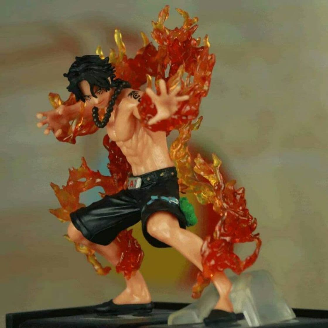 Producto BeeUgy One Piece Action Figure Monkey D Luffy & Trafalgar La